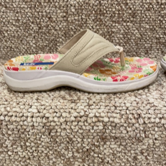 Sandals - Picture 6 of 7